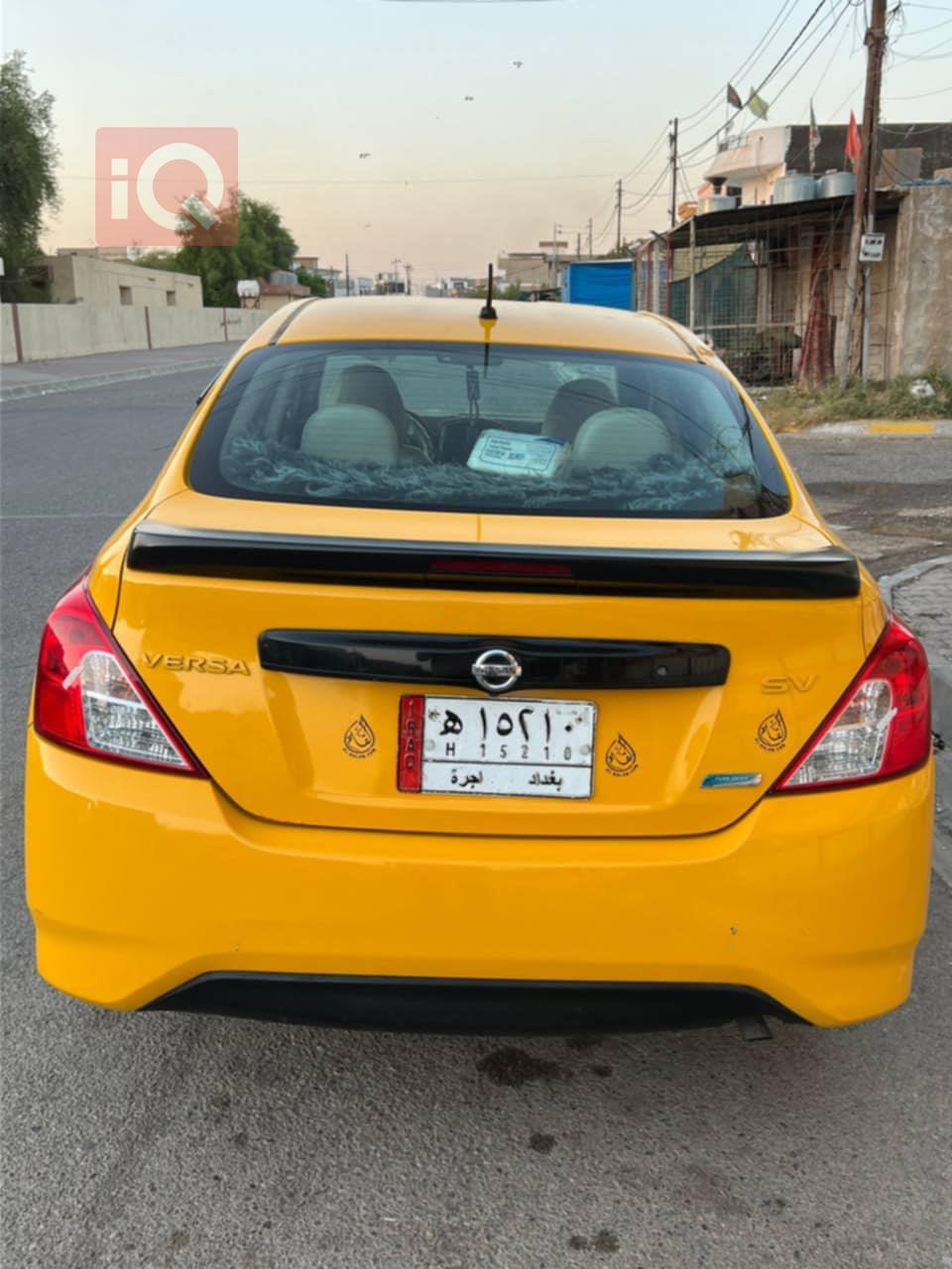 Nissan Versa
